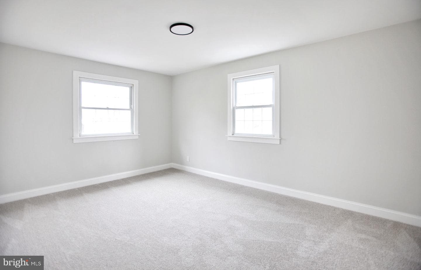 1209 Hoffman Road photo 20
