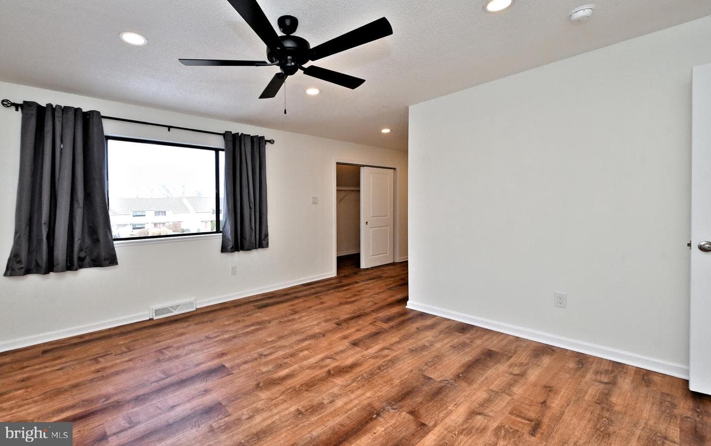 603 Heritage Drive #346 photo 24