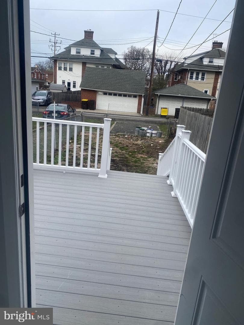 107 E 3rd Street photo 5