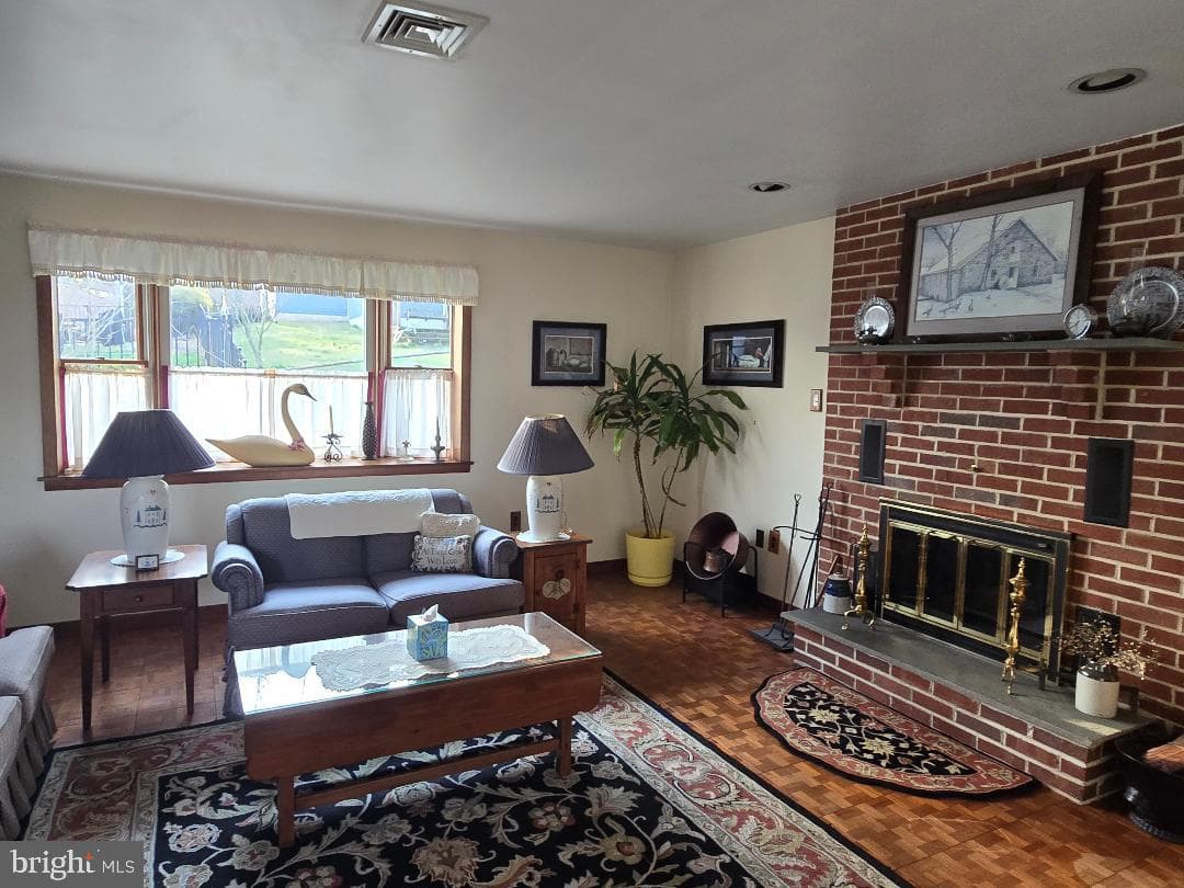 616 Beechwood Road photo 9