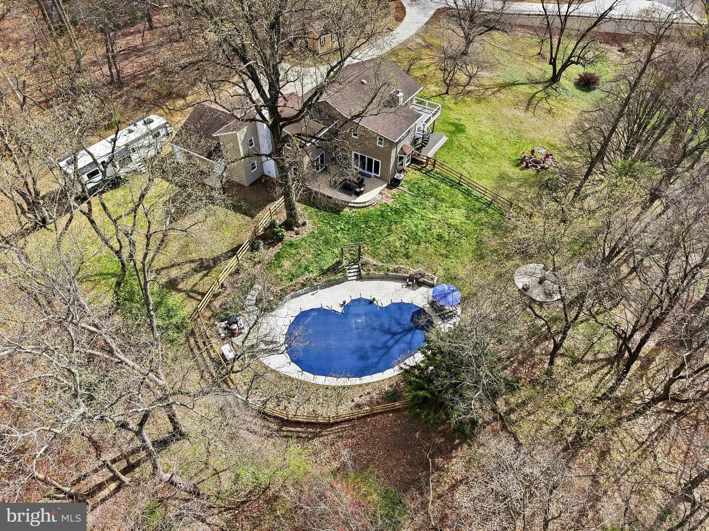 720 Hobbs Road photo 4