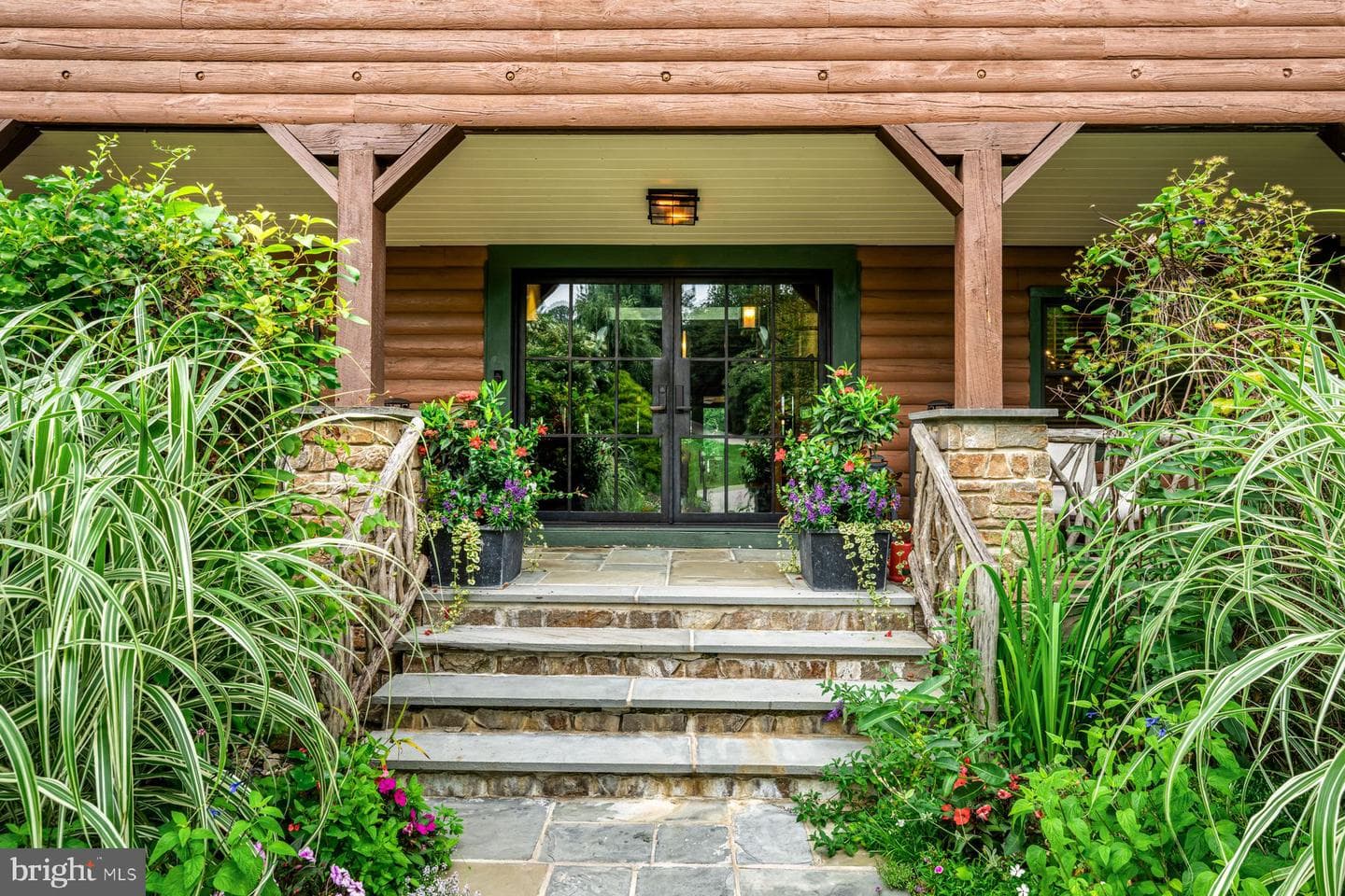 1408 Rene Road photo 9