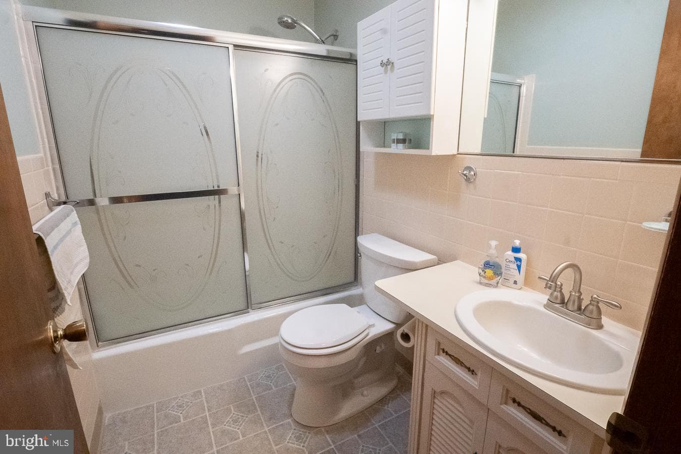 1514 Bahr Road photo 23