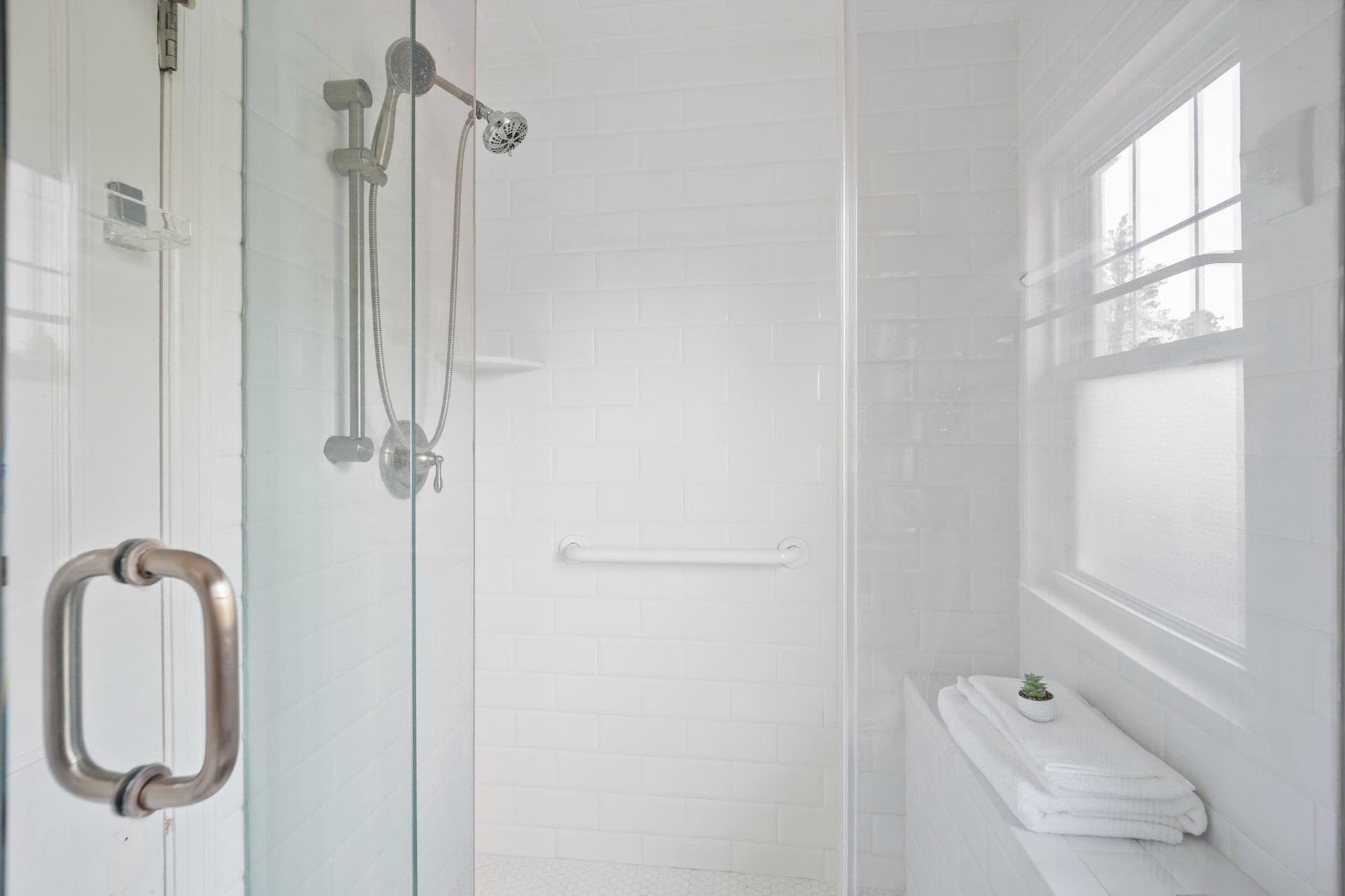 1037 Montgomery Avenue photo 18