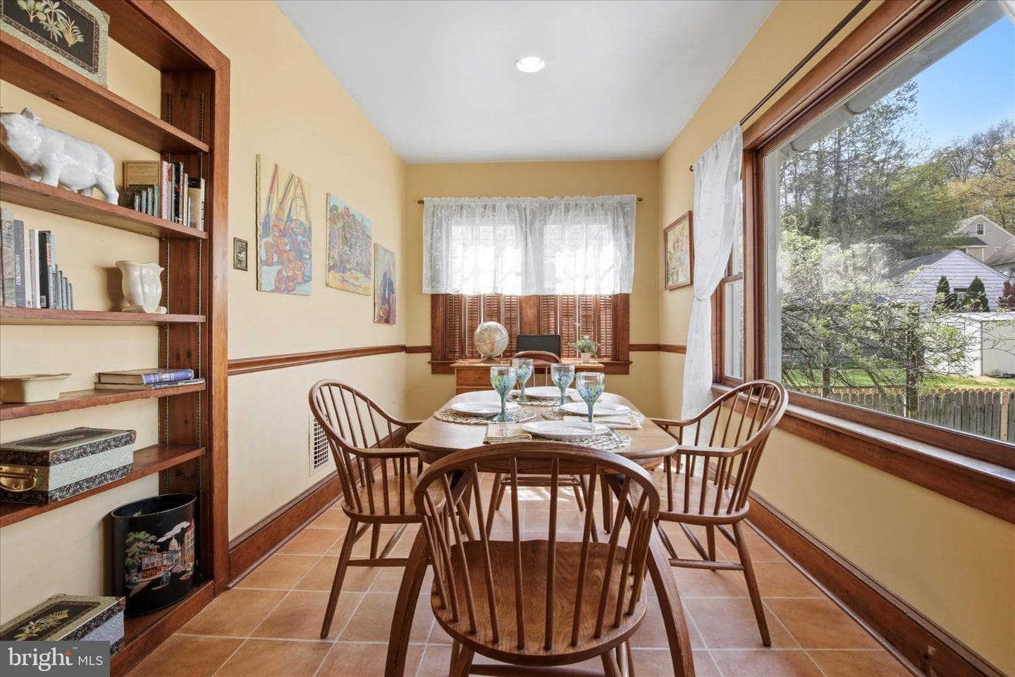 304 Harrison Avenue photo 13