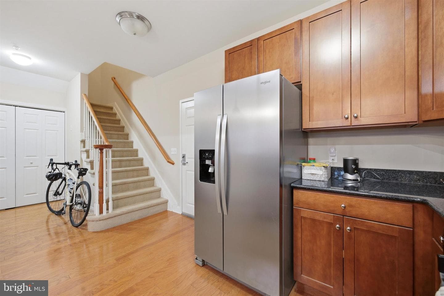 300 W Elm Street #2424 photo 3