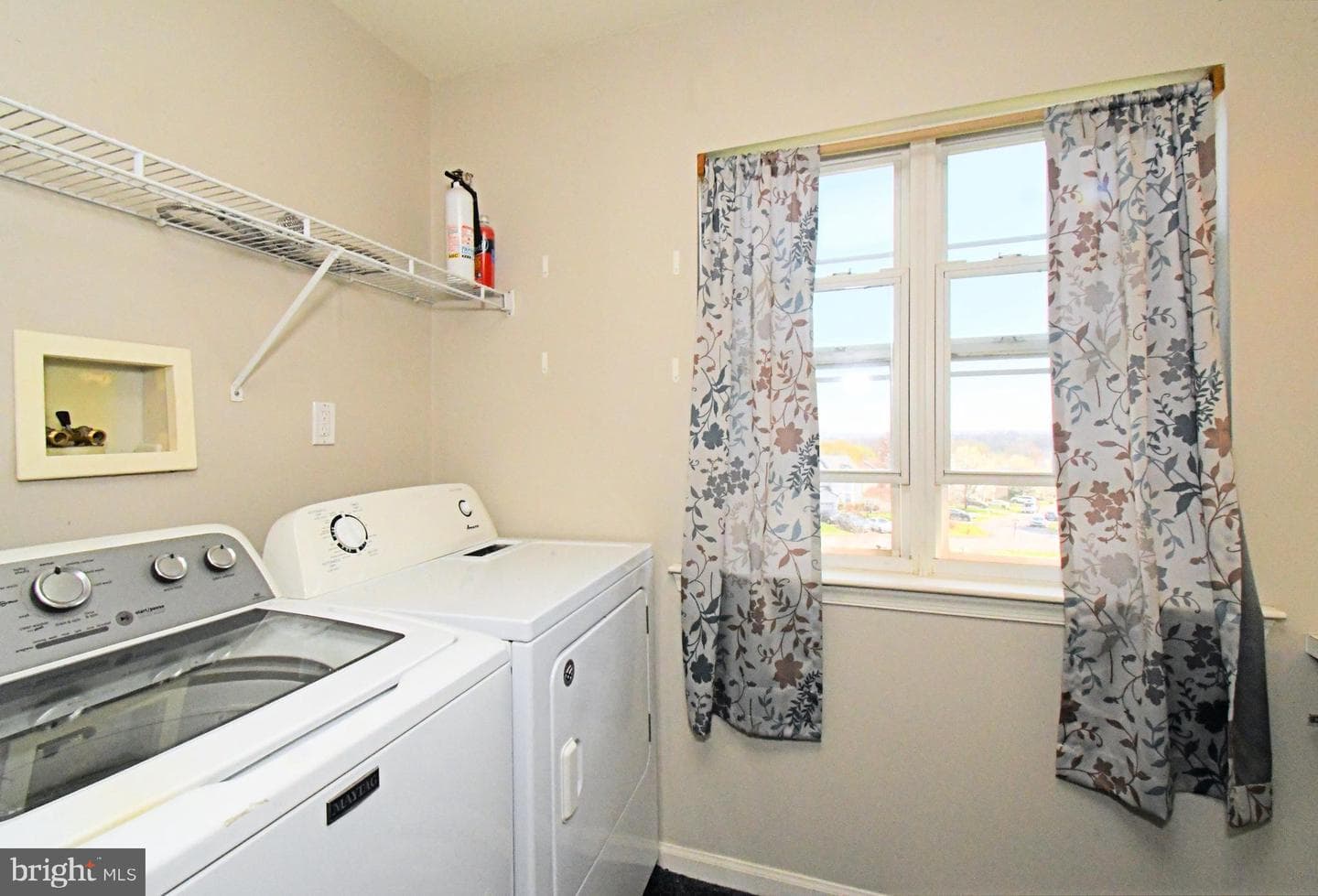 502 King Road photo 32