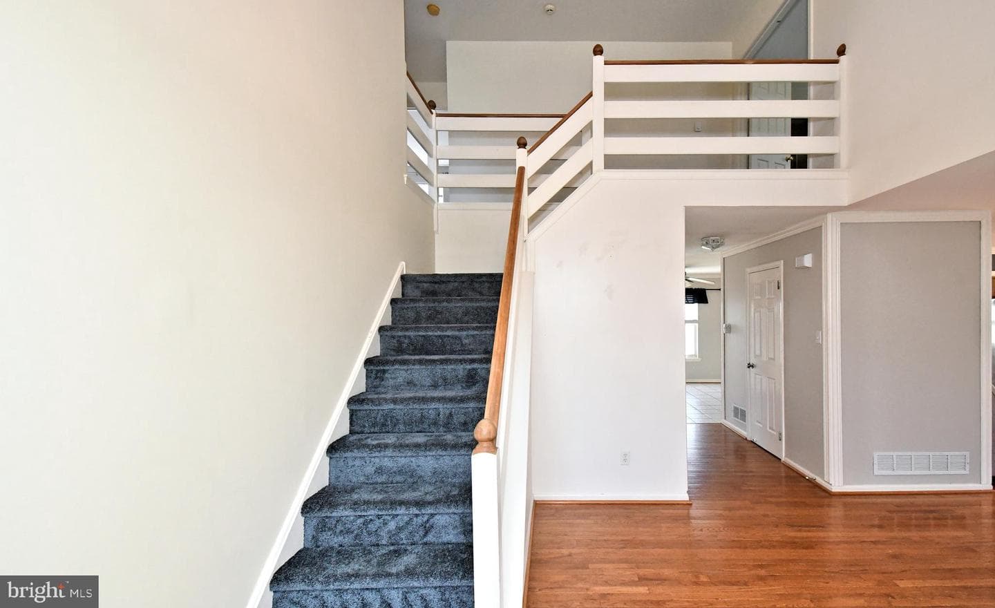 502 King Road photo 6