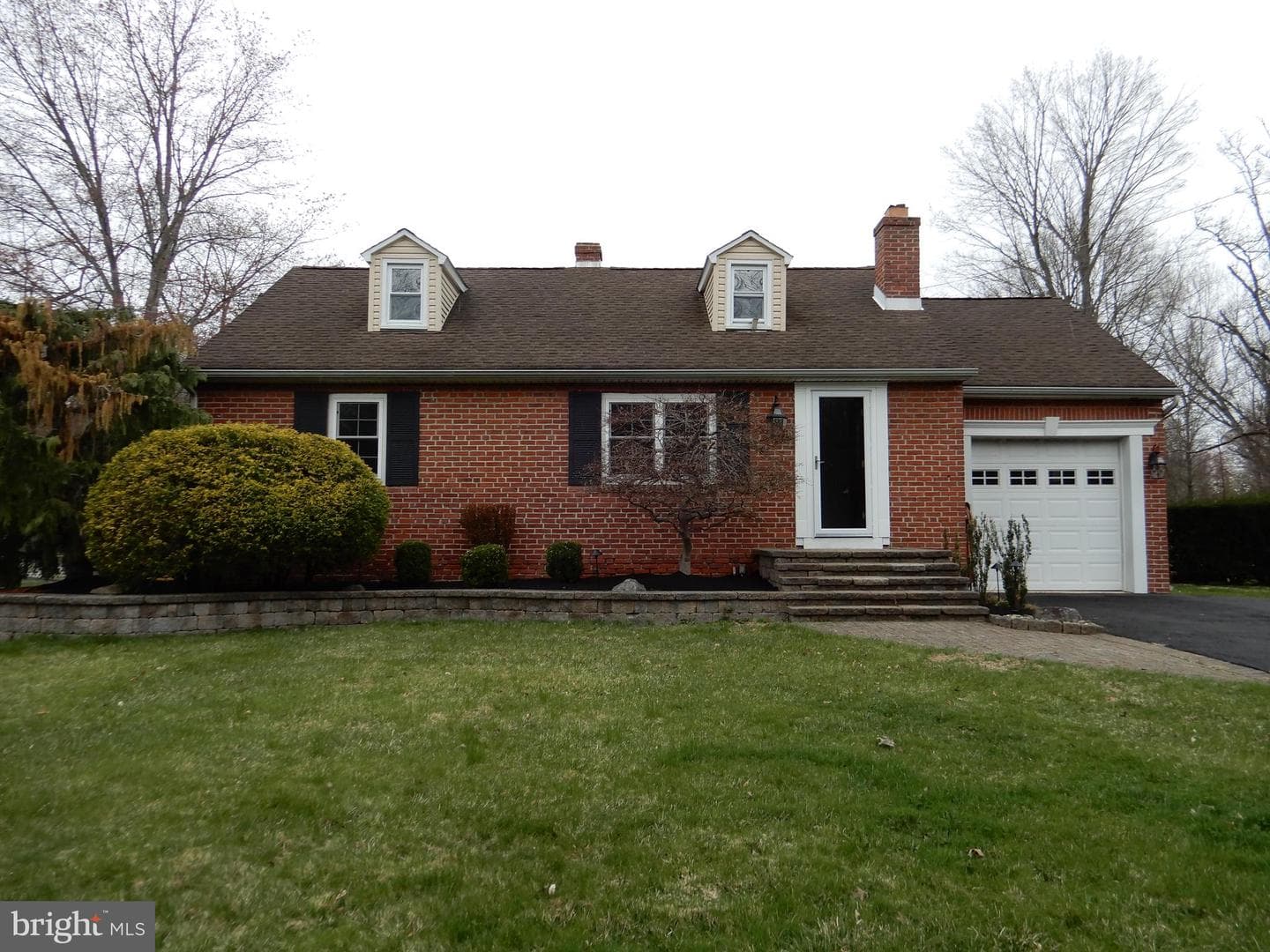 1215 Lower State Road photo 2