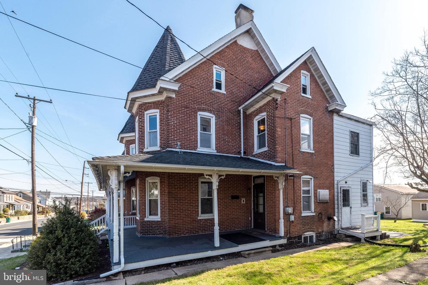 118 E 6th Street photo 26