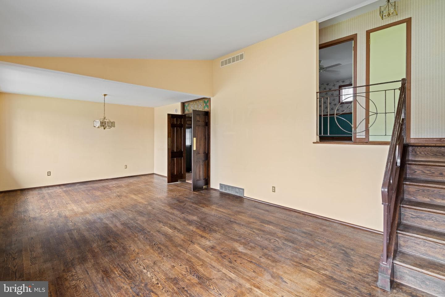 42 Lincoln Ln photo 4