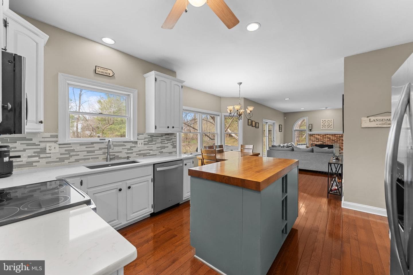 880 Troxel Road photo 9