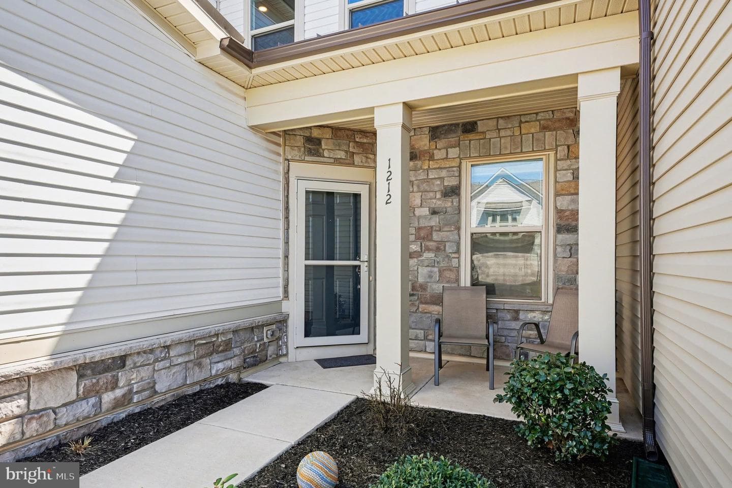1212 Wright Street photo 4