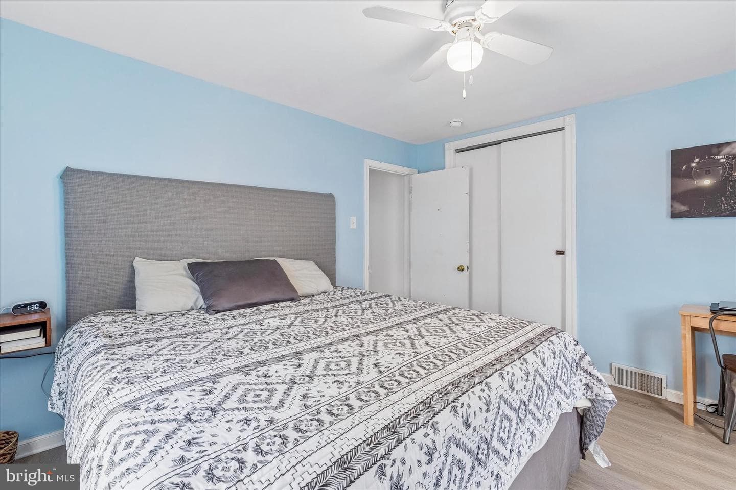 367 Windsor Avenue photo 11