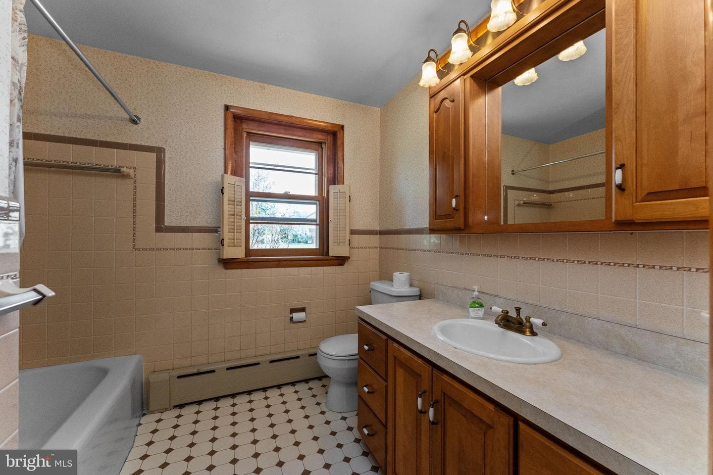 456 Cowpath Road photo 23