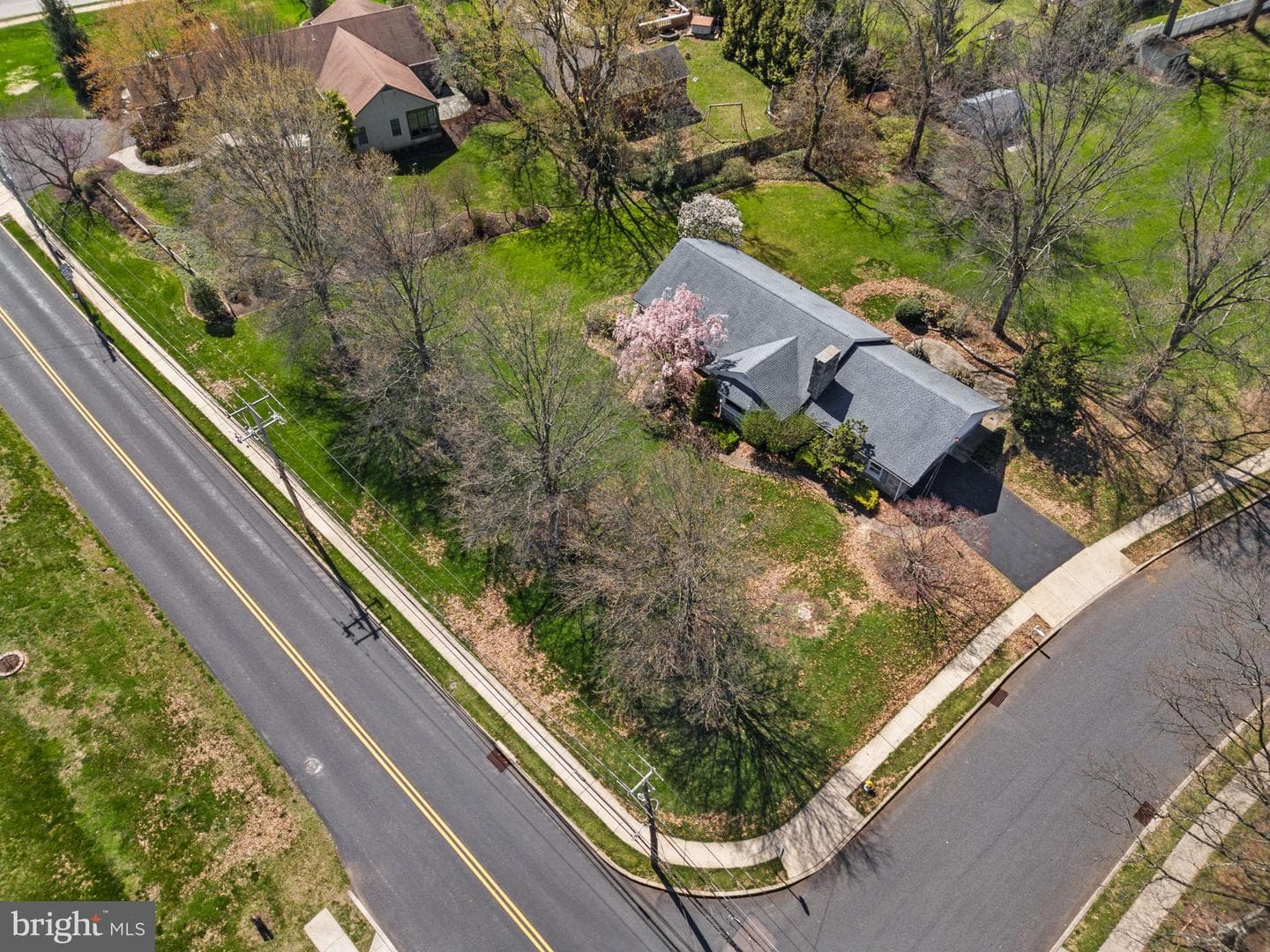 456 Cowpath Road photo 32