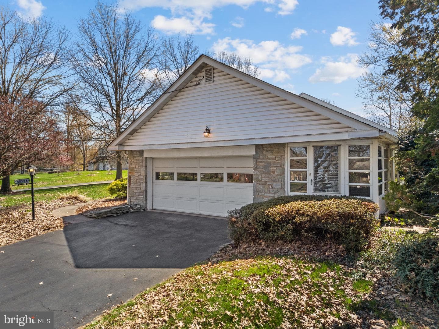 456 Cowpath Road photo 4