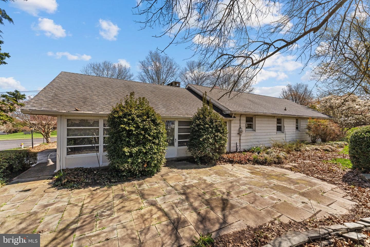 456 Cowpath Road photo 5