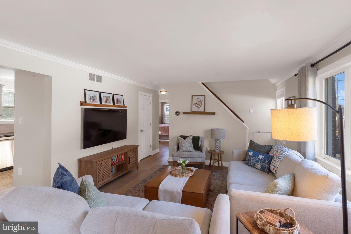 316 E Mount Pleasant Avenue photo 5