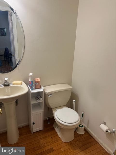 502 Rolling Hill Drive photo 6