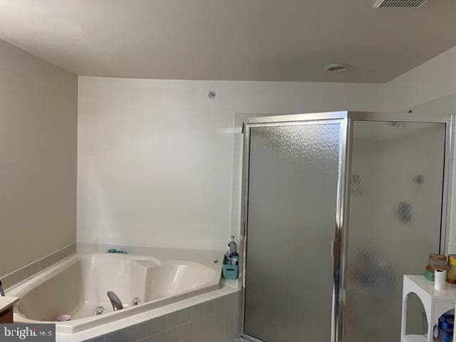 502 Rolling Hill Drive photo 9