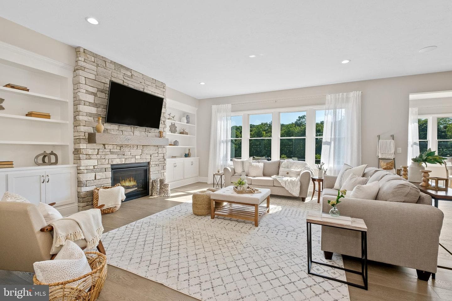 355 Bronson Circle #b3d photo 3