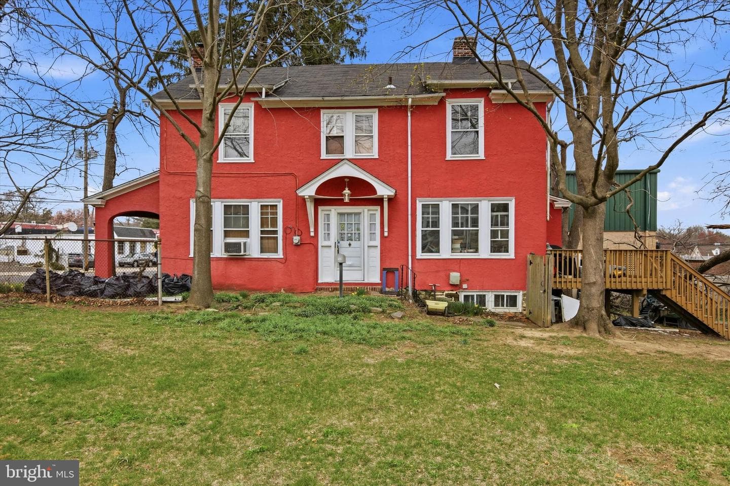 257 Cadwalader Avenue photo 2