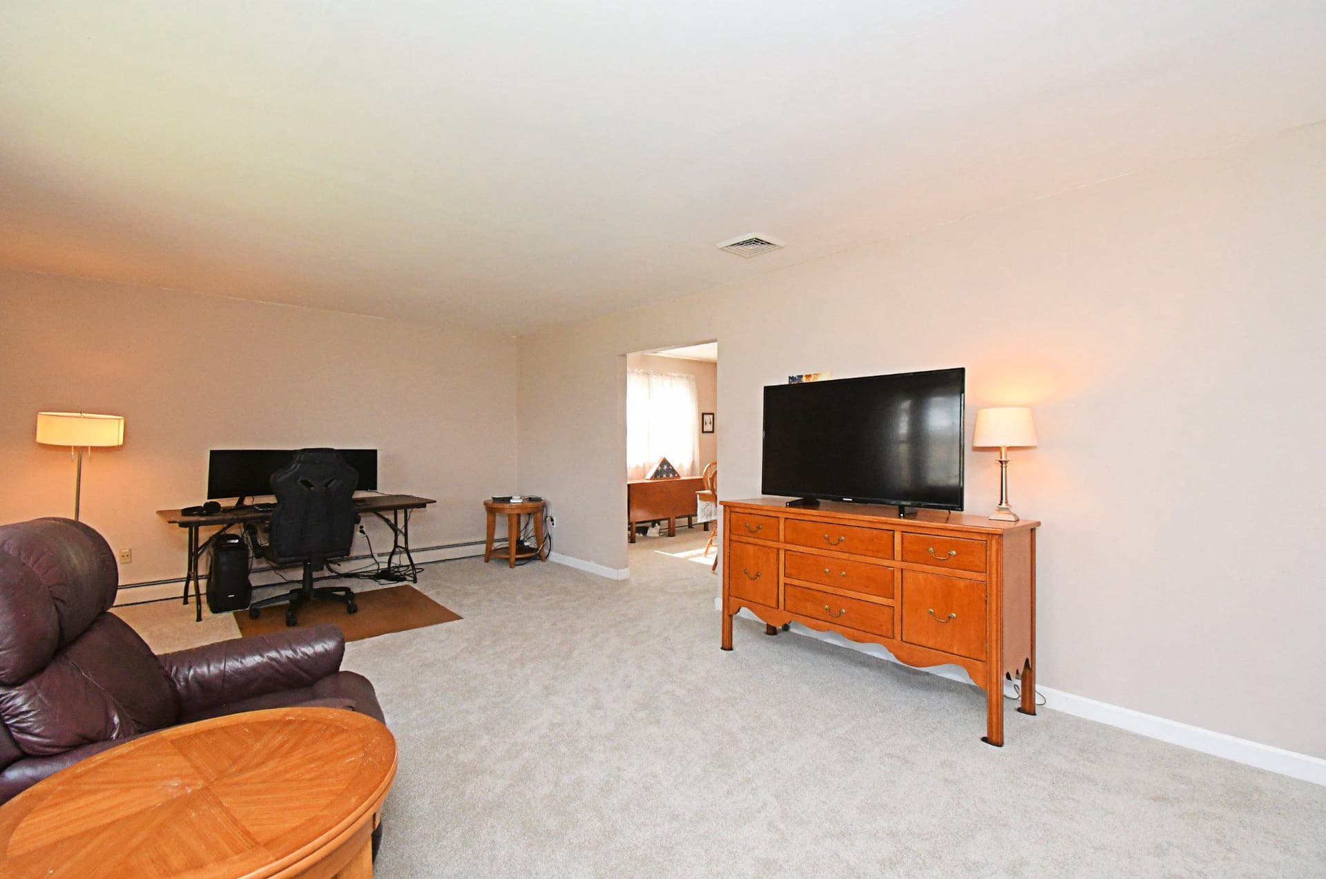 233 Broadway Avenue photo 13