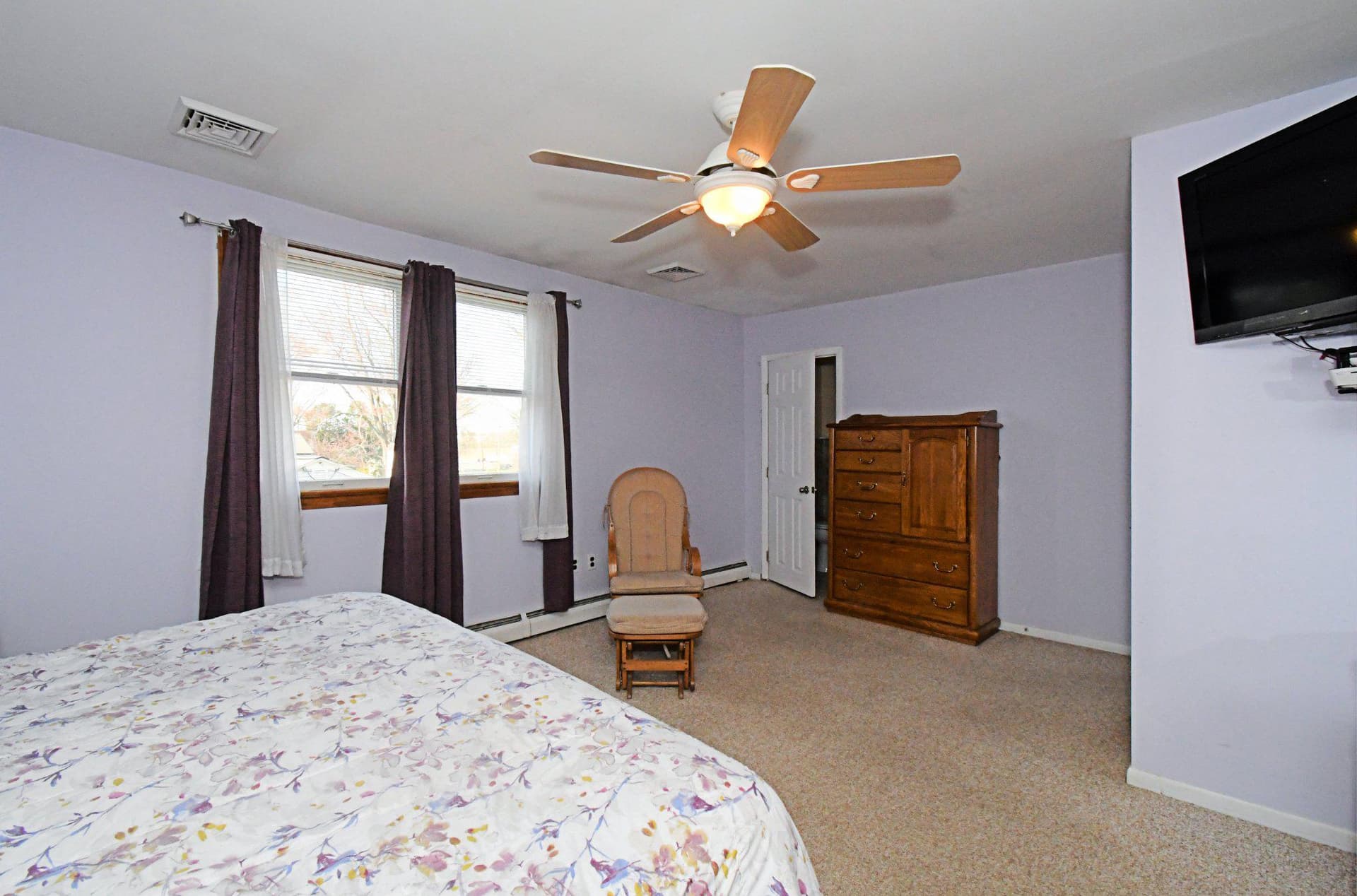 233 Broadway Avenue photo 21