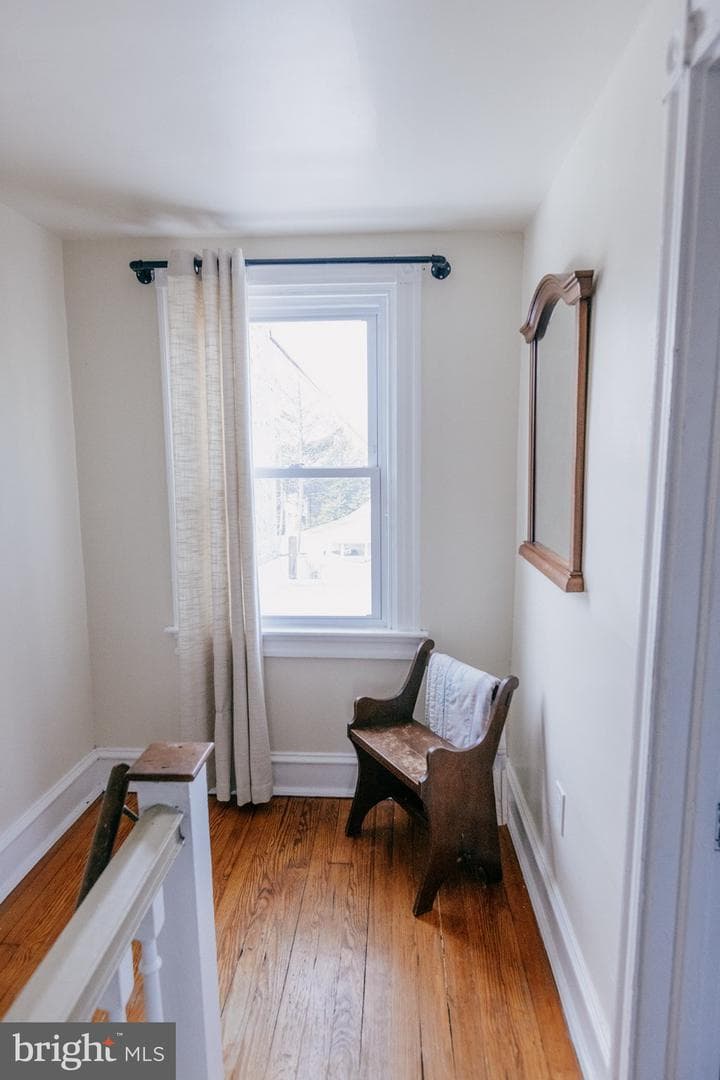 429 Maple Street photo 31