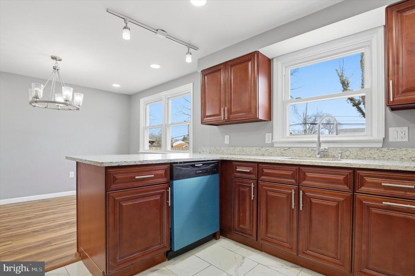 1061 York Avenue photo 11
