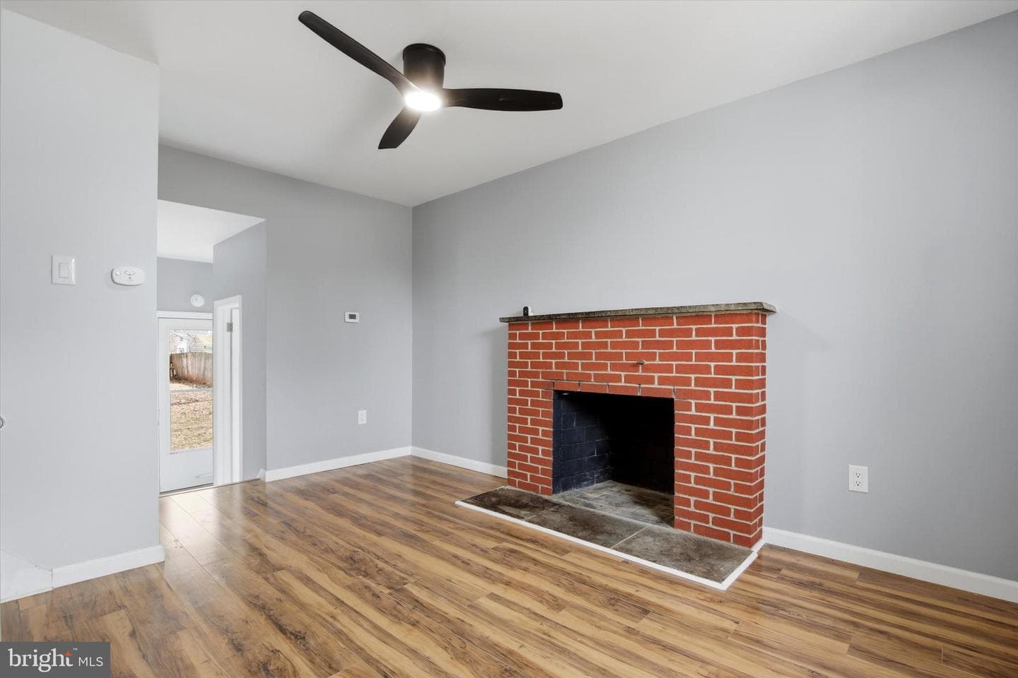 1061 York Avenue photo 15