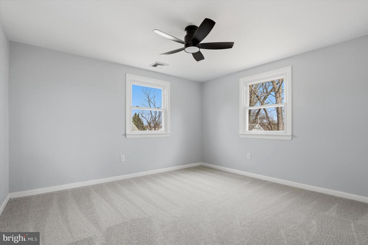 1061 York Avenue photo 21