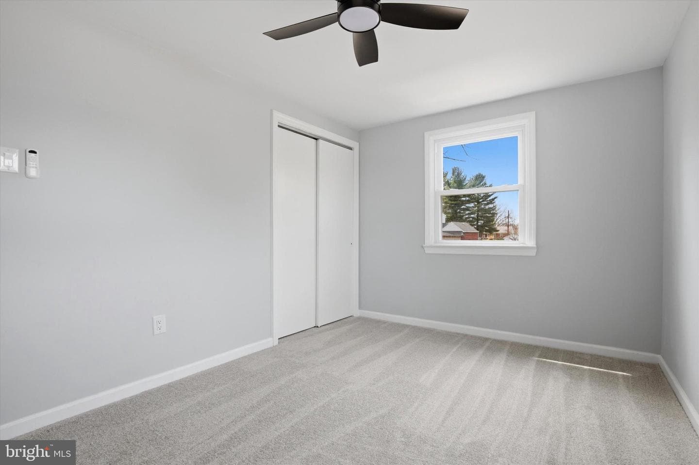 1061 York Avenue photo 24