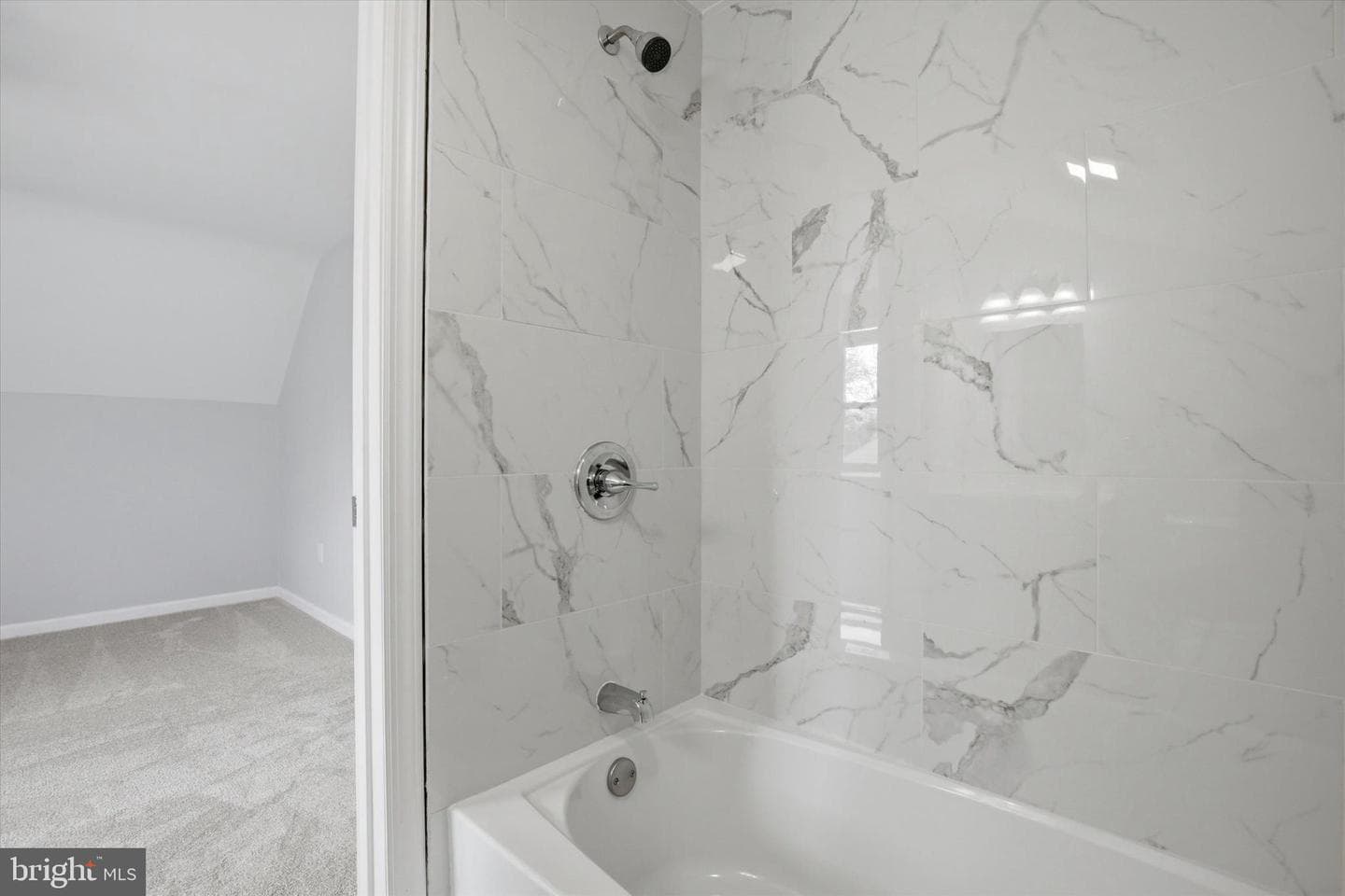 1061 York Avenue photo 30