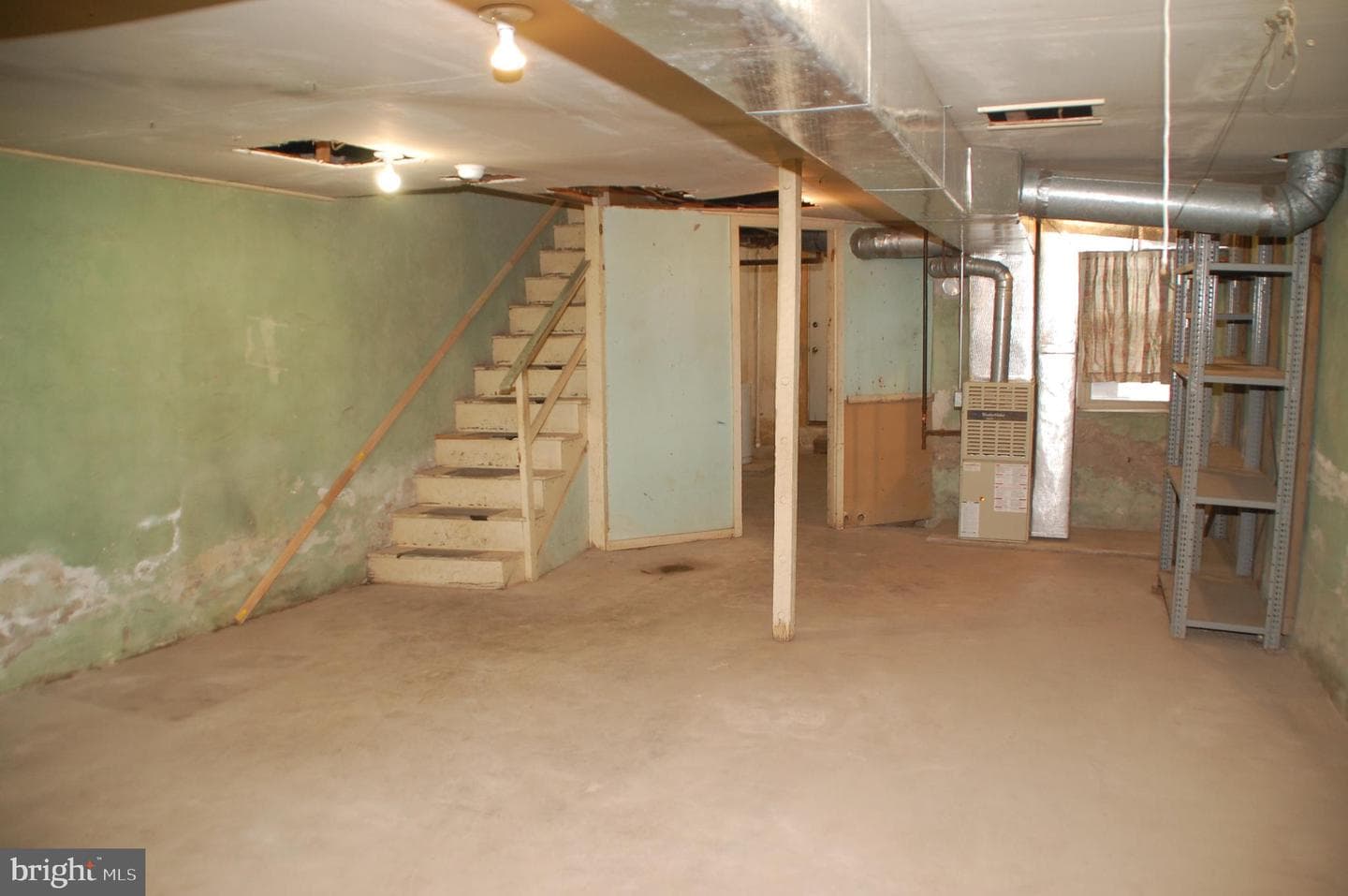 76 Hillside Avenue photo 21