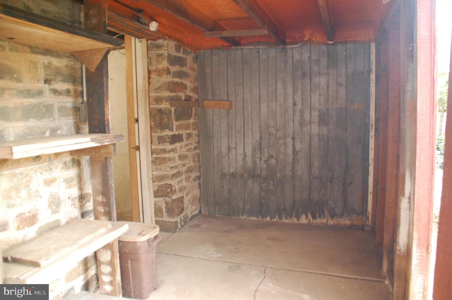 76 Hillside Avenue photo 25