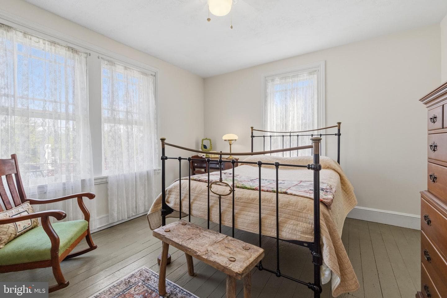 1268 Ashbourne Road photo 26