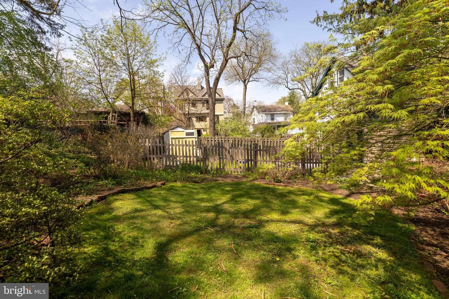 1268 Ashbourne Road photo 40