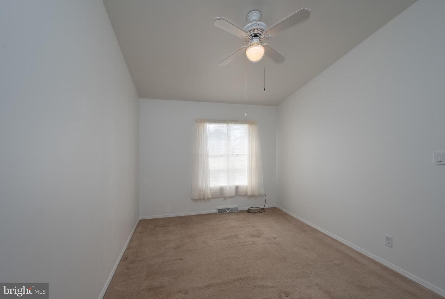 325 Hidden Springs Drive photo 22