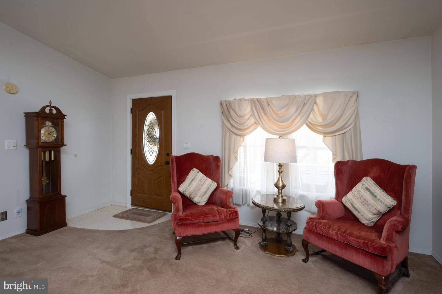 325 Hidden Springs Drive photo 4