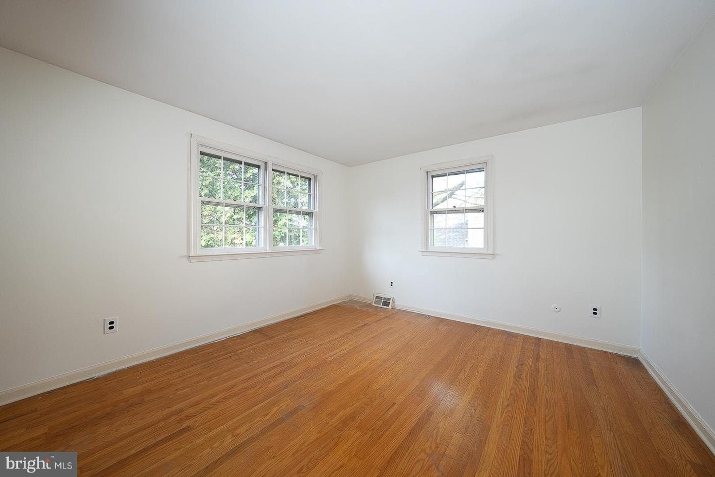256 Hathaway Lane photo 35