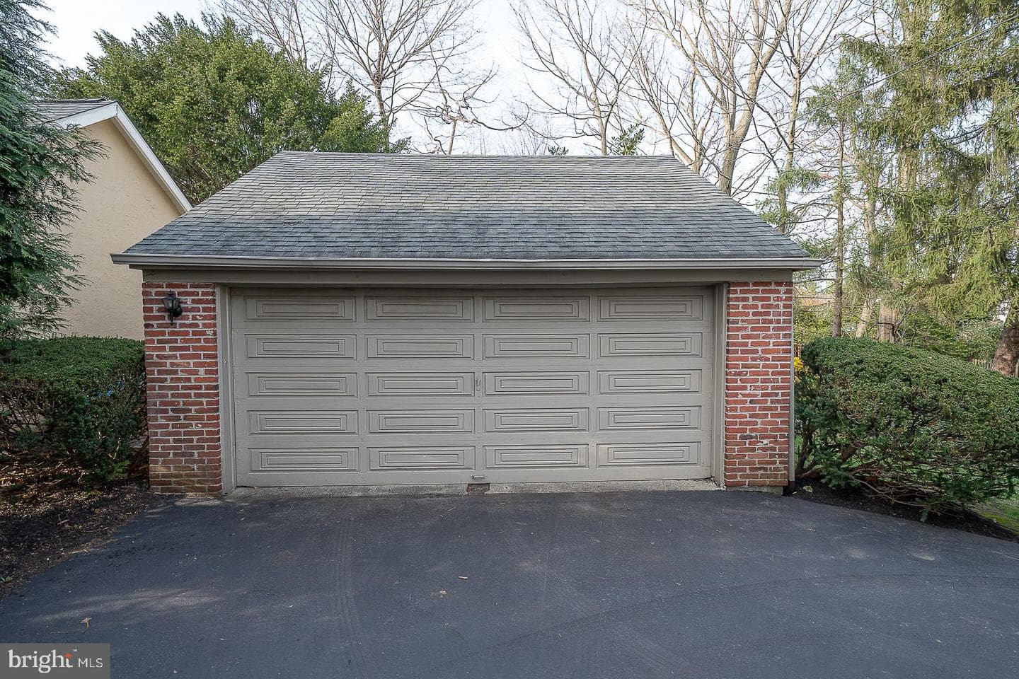 256 Hathaway Lane photo 43