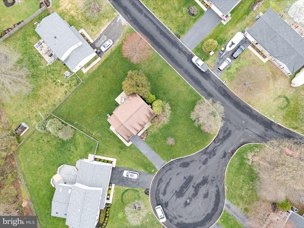 1120 Angus Circle photo 20