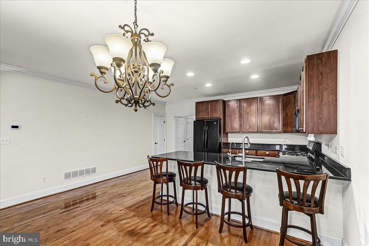 2412 Romano Court photo 10