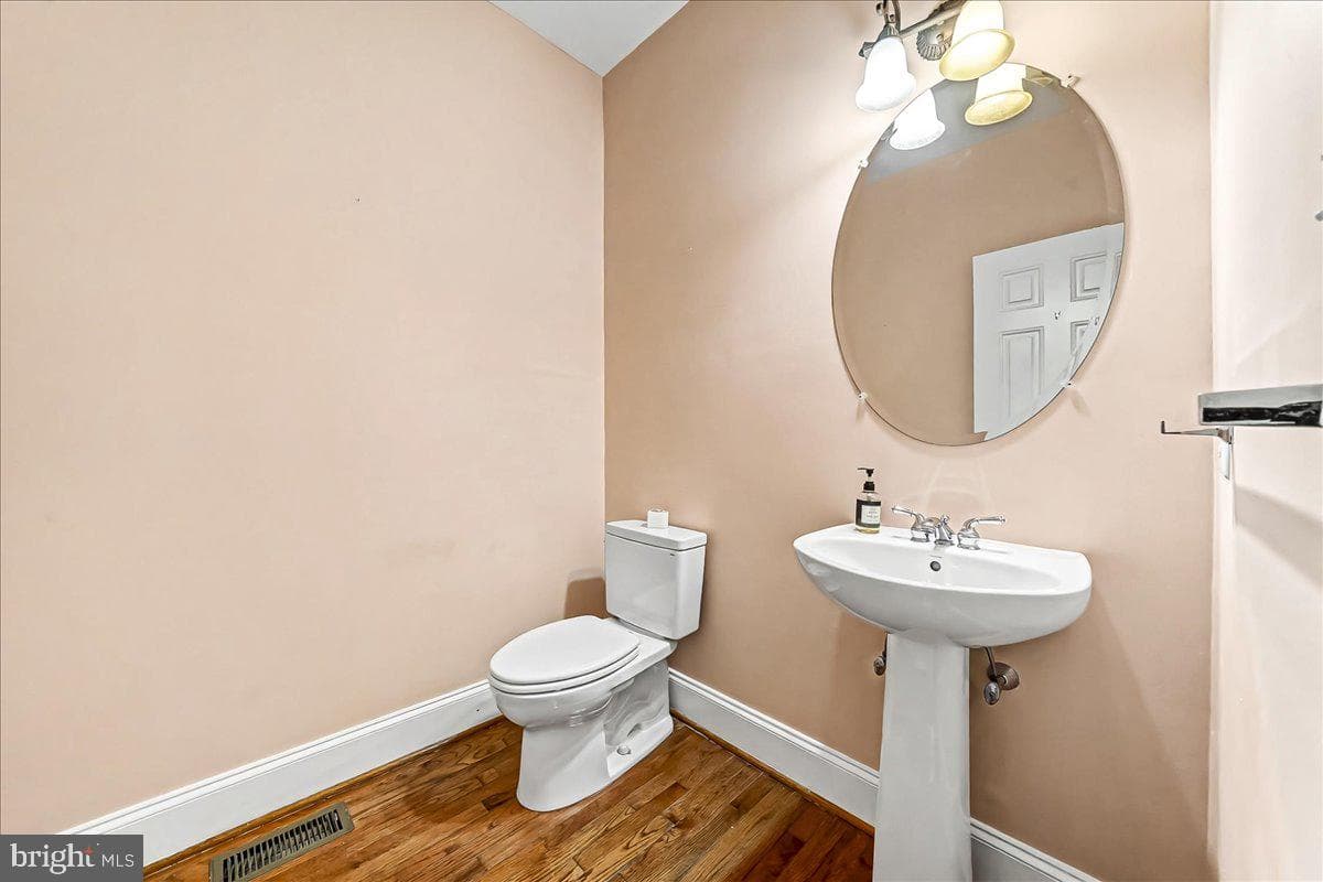 2412 Romano Court photo 19