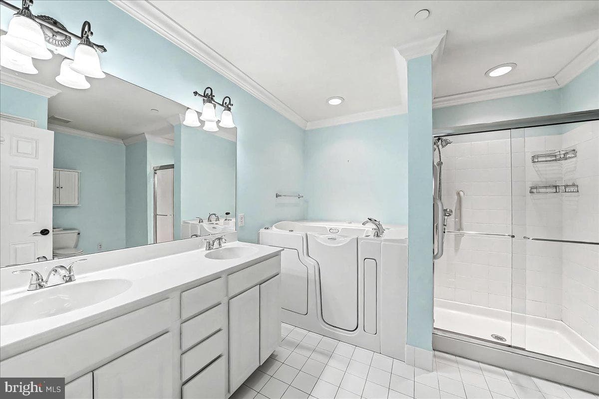 2412 Romano Court photo 24