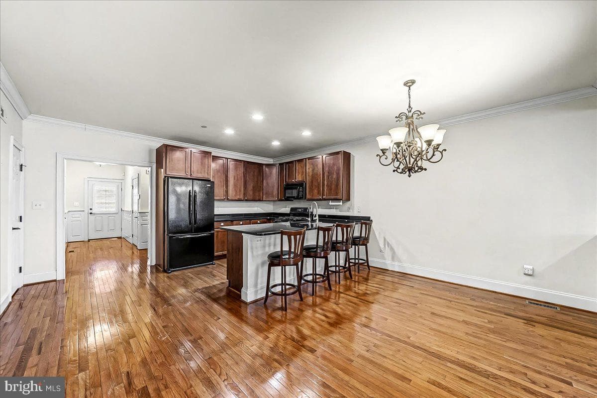 2412 Romano Court photo 6
