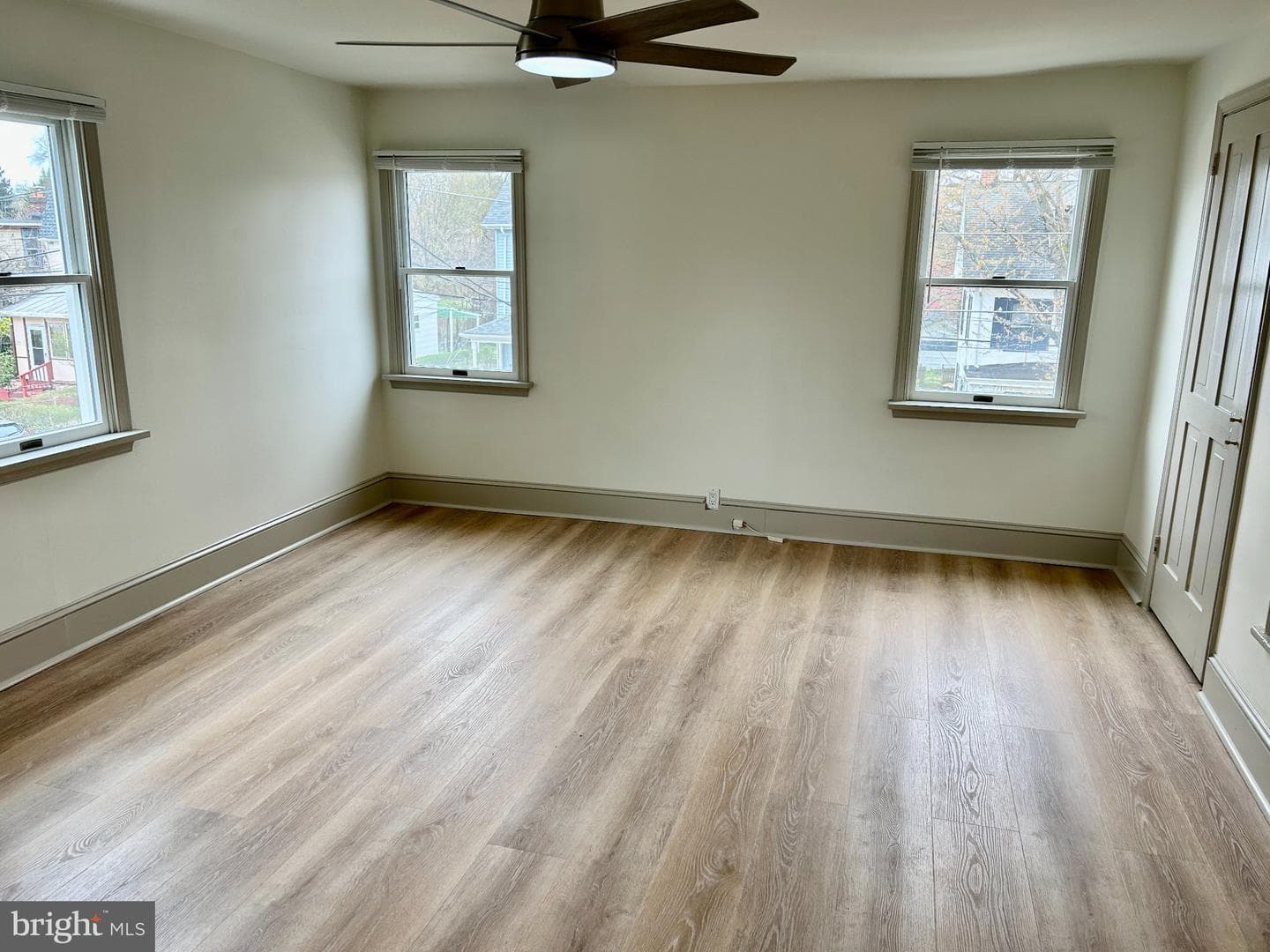 7713 Union Avenue photo 14