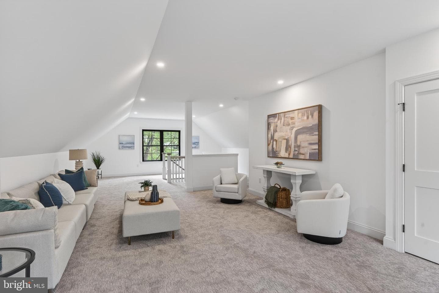 828 Summit Road photo 42